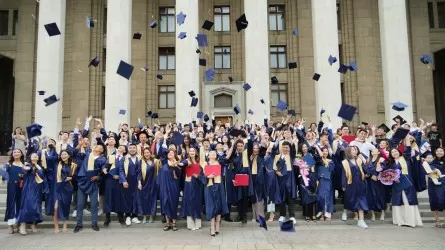 ҚБТУ: техникалық білім берудегі жаһандық жетістік стратегиясы