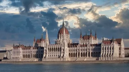 "Возмутительно и неприемлемо!" – премьер-министр Венгрии отреагировал на решение суда ЕС 