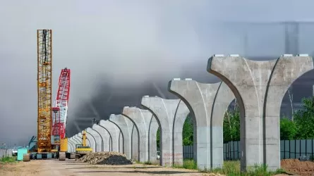 Салынып бітпей жатқан LRT өртенді